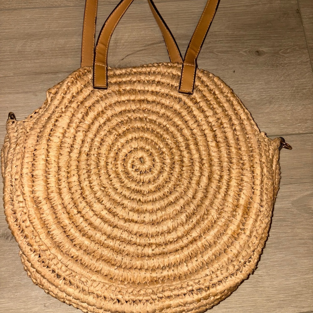 Stylish Tan Woven Tote Bag